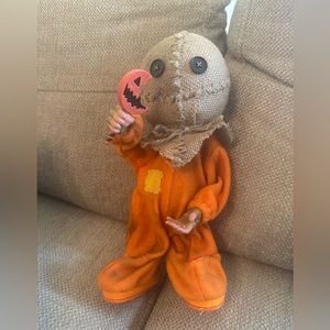 Sam Trick ‘R Treat animatronic doll